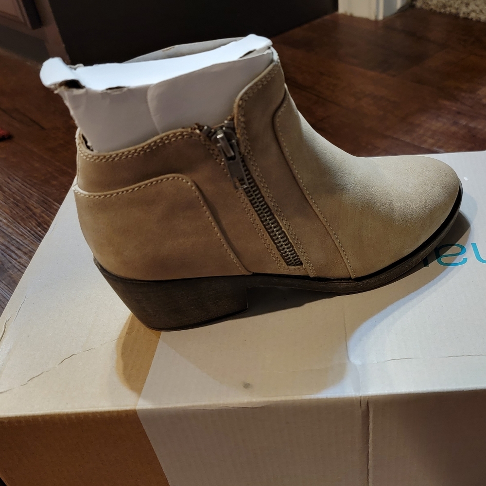 Maurices Ankle Boots